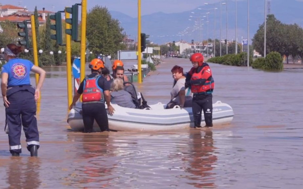 Πυροσβεστική: Συνολικά 3.576 διασώσεις ατόμων στη Θεσσαλία 