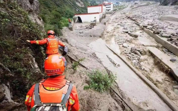Κίνα: Τουλάχιστον 3 νεκροί ύστερα από καταρρακτώδεις βροχές