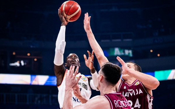 Μουντομπάσκετ: Η Γερμανία νίκησε την απίθανη Λετονία και πήρε το εισιτήριο για τα ημιτελικά (βίντεο)