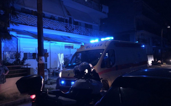 Θεσσαλονίκη: Φωτιά σε διαμέρισμα στη Δελφών - Στο νοσοκομείο ένας ηλικιωμένος