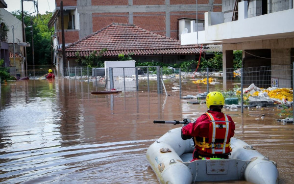 ΙΣΑ, ΠΟΕΔΗΝ, ΟΕΝΓΕ στο πλευρό των πλημμυροπαθών 