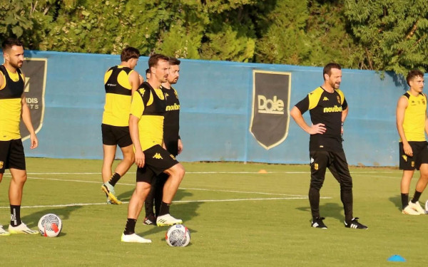 Άρης: Πρώτη προπόνηση με Μάντζιο και μήνυμα επανεκκίνησης (βίντεο)