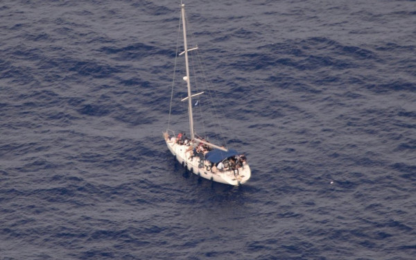 Σύλληψη διακινητών στη Σέριφο - Διάσωση 61 ατόμων