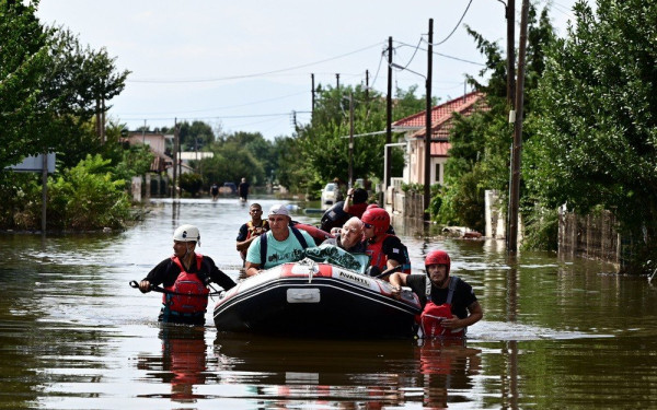 Παλαμάς Καρδίτσας - Μαρτυρία σοκ: «Υπάρχουν νεκροί που δεν έχουν ταυτοποιηθεί, μας το είπαν από την ΕΜΑΚ»