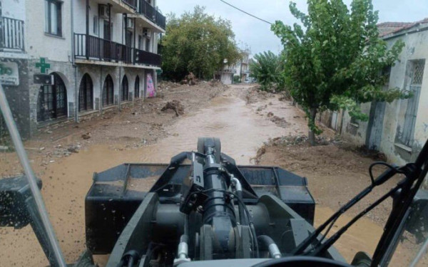Νέα επιχείρηση διάσωσης 10 ατόμων στο Πήλιο 