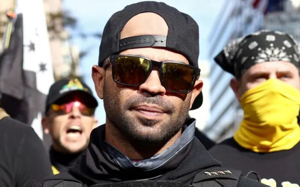 ΗΠΑ: Ηγέτης των Proud Boys καταδικάστηκε σε 22 χρόνια κάθειρξης για την εισβολή στο Καπιτώλιο