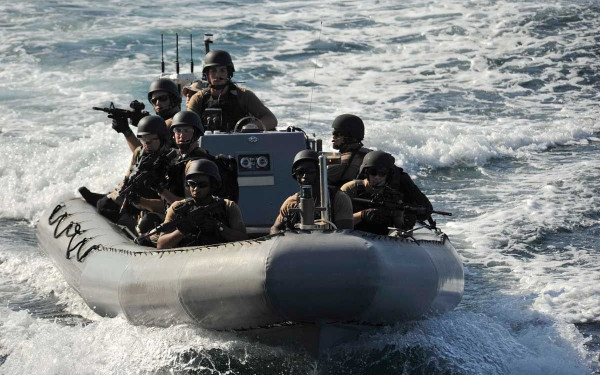 Η Ρωσία κατέστρεψε τέσσερα ταχύπλοα με καταδρομείς της Ουκρανίας στη Μαύρη Θάλασσα