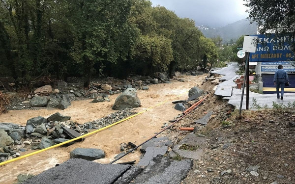 «Βόμβες» Λέκκα για τις καταστροφές στη Θεσσαλία: Διαπιστώνει αστοχίες, λάθη ακόμη και στην ΠΑΘΕ (βίντεο)