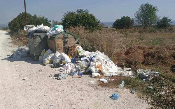 Ωραιόκαστρο: Κατέρρευσε η αποκομιδή των σκουπιδιών και η καθαριότητα στο δήμο - "ΝΕΑ ΑΡΧΗ" από την παράταξη “Μαζί για τον Τόπο μας” του Πέτρου Αταμιάν