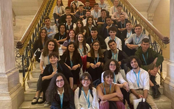 Τo 2ο ΕΝ.Ε.Ε.ΓΥ.Λ Ανατολικής Θεσσαλονίκης στην Βουλή των Εφήβων