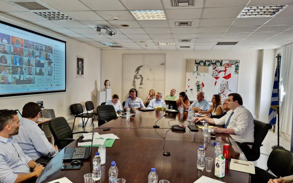 Διεθνοποίηση και ενδυνάμωση της έρευνας στο επίκεντρο της συνάντησης πρυτάνεων με τον Κ. Πιερρακάκη