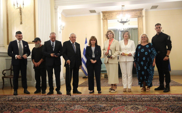 Η ΠτΔ τίμησε τον εμπνευστή της Κοινωνικής Κουζίνας «Ο Άλλος Άνθρωπος» (φωτ.)