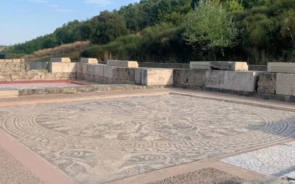 Ο «Παρθενώνας της Μακεδονίας»: Όσα πρέπει να ξέρετε για το ανάκτορο του Φιλίππου Β΄ στις Αιγές