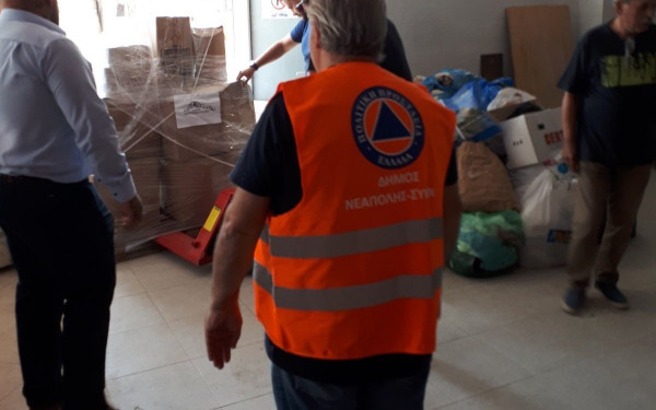 Φθάνει στο δήμο Παλαμά η πρώτη αποστολή ανθρωπιστικής βοήθειας του δήμου Νεάπολης-Συκεών
