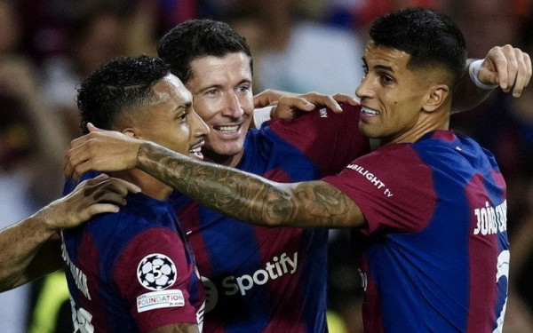 Champions League: Μπαρτσελόνα από τα παλιά (βίντεο)