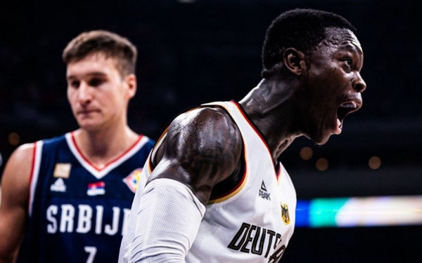 Μπάσκετ: Ο NBAer Ντένις Σρέντερ γκρινιάζει για το φάουλ που δόθηκε στον ΠΑΟΚ - Δείτε τι έγραψε