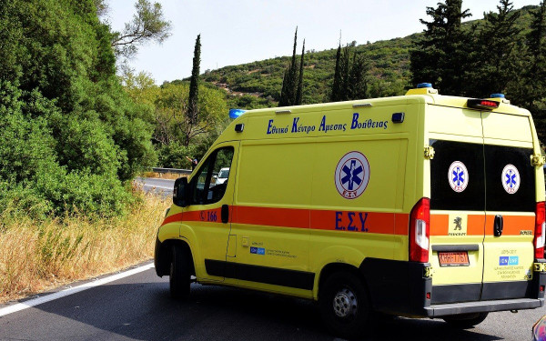 Νεκρός 76χρονος σε τροχαίο στην Επαρχιακή Οδό Καστοριάς - Αμυνταίου - Το αυτοκίνητό του έπεσε σε χαντάκι