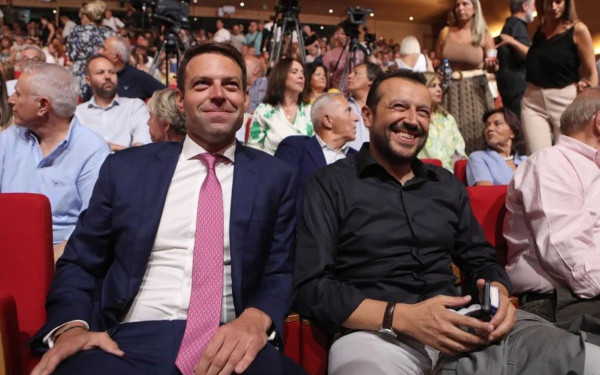 Εξελίξεις στον ΣΥΡΙΖΑ: Συνάντηση Κασσελάκη - Παππά στη Βουλή