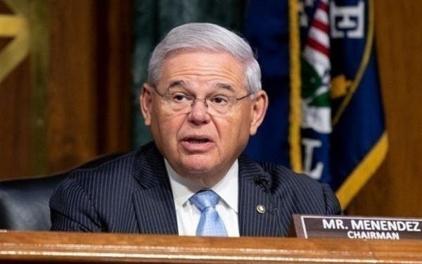 ΗΠΑ: Ο «φιλέλληνας» γερουσιαστής Μενέντεζ είπε ότι οι κατηγορίες του εισαγγελέα έχουν πολιτικά κίνητρα (βίντεο)