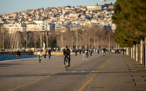 Θεσσαλονίκη: Δύο σύγχρονοι σταθμοί επισκευής ποδηλάτων θα τοποθετηθούν στη νέα παραλία