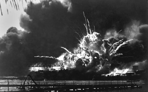 Πώς οι βομβαρδισμοί στο Περλ Χάρμπορ συμβάλλουν στην κατανόηση της κλιματικής αλλαγής