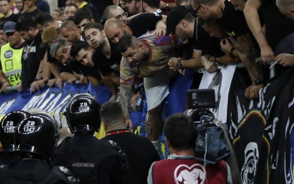 Εδώ είναι... Βαλκάνια - Επεισοδιακό το ματς της Ρουμανίας με το Κόσοβο (βίντεο)