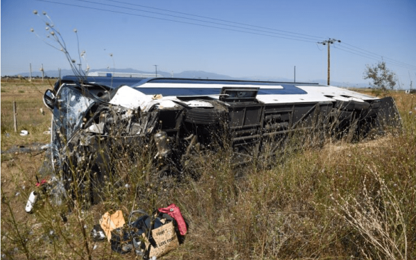 Στο «Ιπποκράτειο» νοσηλεύονται Σέρβοι τραυματίες από το τροχαίο στους Ευζώνους (βίντεο)