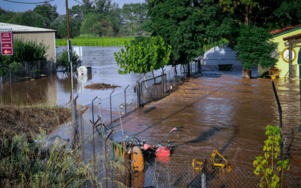 Κρίσιμες οι επόμενες ώρες για τον Πηνειό  