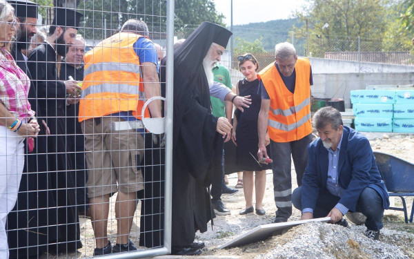 Θεμελιώθηκε ο μεγαλύτερος Βρεφονηπιακός Παιδικός Σταθμός στα Πεύκα (φωτ.)