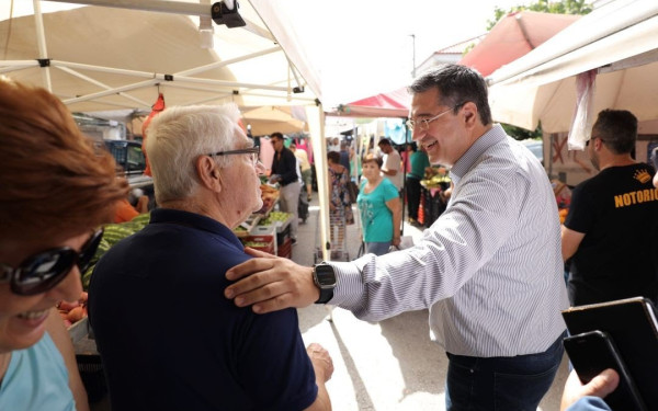 O Απόστολος Τζιτζικώστας επισκέφθηκε τη Θέρμη, το κέντρο και την παραλία της Θεσσαλονίκης