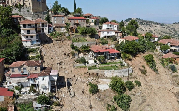 Καρδίτσα: Με drone η μεταφορά τροφίμων και φαρμάκων στο Μουζάκι