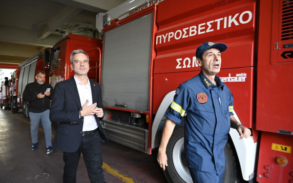 Θεσσαλονίκη: Επίσκεψη Ζέρβα σε Πυροσβεστική και Δικαστικό Μέγαρο