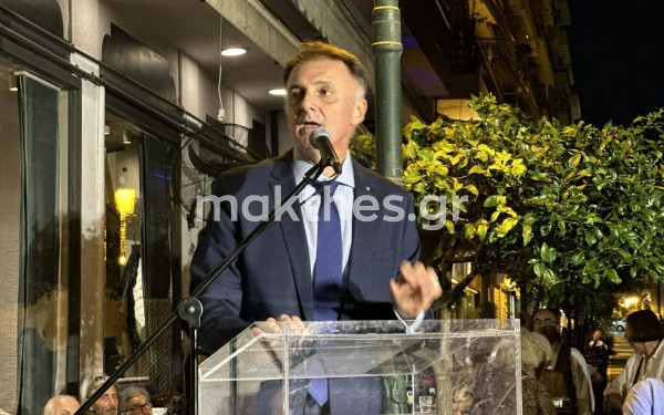 Το κάλεσμα του Βασίλη Γάκη για τις δημοτικές εκλογές με θέα τον Λευκό Πύργο (φωτ.)