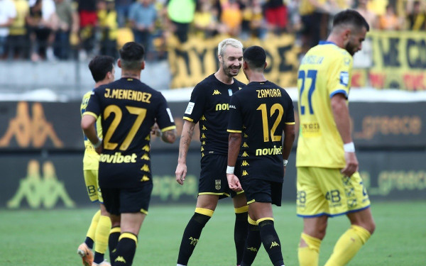 Άρης - Παναιτωλικός 3-0: Άμα έχεις σέντερ φορ...