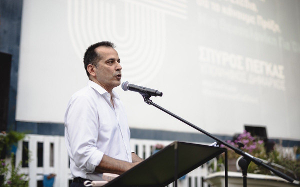 ﻿Σπύρος Πέγκας: Ο δήμαρχος των μηδενικών έργων κάνει αντιπολίτευση στον εαυτό του