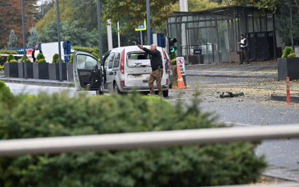 Τρομοκρατική επίθεση στην Άγκυρα - Εκρήξεις και πυροβολισμοί (βίντεο & φωτ.)