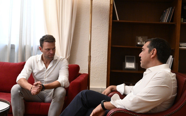 ΣΥΡΙΖΑ: «Όχι» στο δημοψήφισμα από κορυφαία στελέχη - Ανήσυχος για την κατάσταση ο Τσίπρας