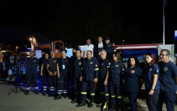 Ο δήμος Θέρμης βράβευσε τους Εθελοντές Πολιτικής Προστασίας