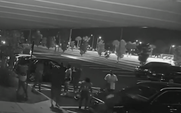 Ανατριχιαστικό βίντεο: 11χρονος πυροβολεί συνομηλίκους του για μια σακούλα πατατάκια