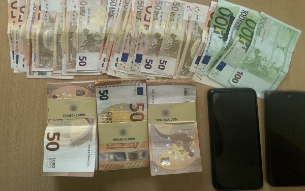 Βόρεια Ελλάδα: Παρίσταναν τους γιατρούς και ξάφριζαν χρήματα