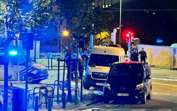 Σε κόκκινο συναγερμό οι Βρυξέλλες μετά την επίθεση: Νεκροί δύο Σουηδοί - Παραμένει ελεύθερος ο δράστης (βίντεο, φωτ.)