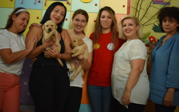 Με μία ξεχωριστή εκδήλωση γιορτάστηκε στον Εύοσμο η Παγκόσμια Ημέρα των Ζώων (φωτ.)