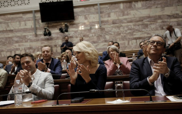 Θ. Τζάκρη: «Η κυβέρνηση παραχαράσσει συνειδητά τα μεγέθη της ελληνικής οικονομίας»