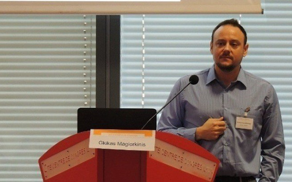 Έξαρση των κρουσμάτων κοκκύτη σε όλη την Ευρώπη - Τι λέει για τα συμπτώματα ο Γκίκας Μαγιορκίνης