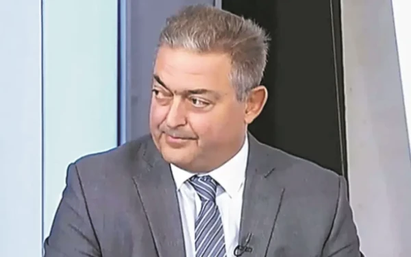 Θ. Βασιλακόπουλος: Η συχνότητα των αυτοάνοσων αυξάνεται μετά τη φυσική νόσηση και όχι μετά τον εμβολιασμό για COVID19