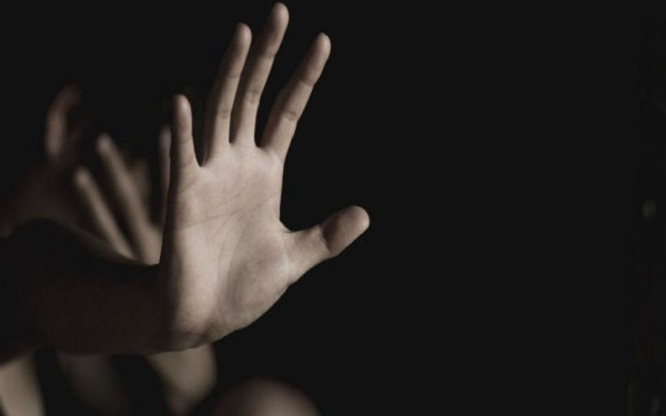 Κρήτη: Ξυλοκόπησε άγρια την σύντροφό του - Ήταν μαζί σεζόν Κρήτη: Ξυλοκόπησε άγρια την σύντροφό του - Ήταν μαζί σεζόν