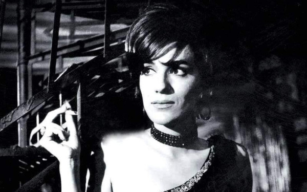 Μαίρη Χρονοπούλου: Έφυγε από τη ζωή η μεγάλη κυρία του ελληνικού κινηματογράφου (βίντεο)