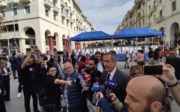 Θεσσαλονίκη - μαθητική παρέλαση: Οι δηλώσεις των επισήμων (βίντεο)