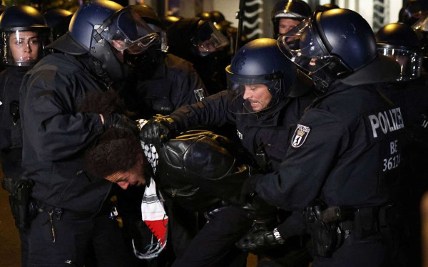 Αγώνα για να ακουστούν οι φωνές τους κάνουν υποστηρικτές των Παλαιστινίων σε Γαλλία και Γερμανία