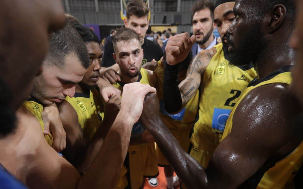 Μπάσκετ: Πήρε φόρα ο Άρης, διπλό επί της Σλασκ Βρότσλαβ στην Πολωνία (βίντεο)